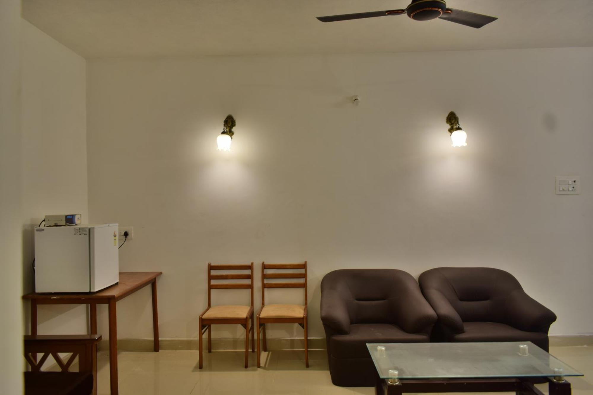 Silent Waters Resorts Yelagiri Exterior photo